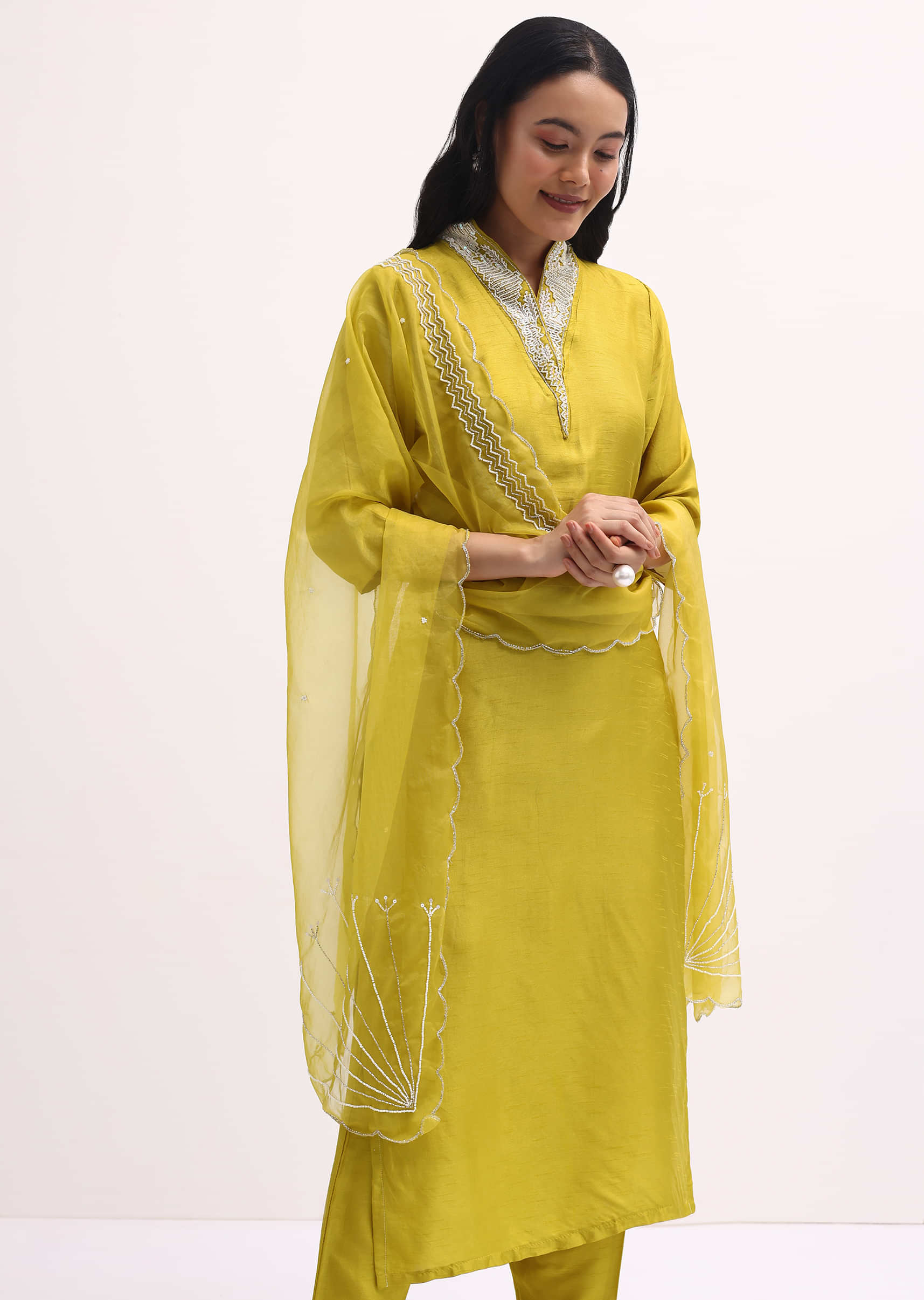 yellow_embroidered_kurta_set_with_dupatta-sg226496_5_bf8002e8-460a-4034-9e33-90b3be1f5e89.jpg