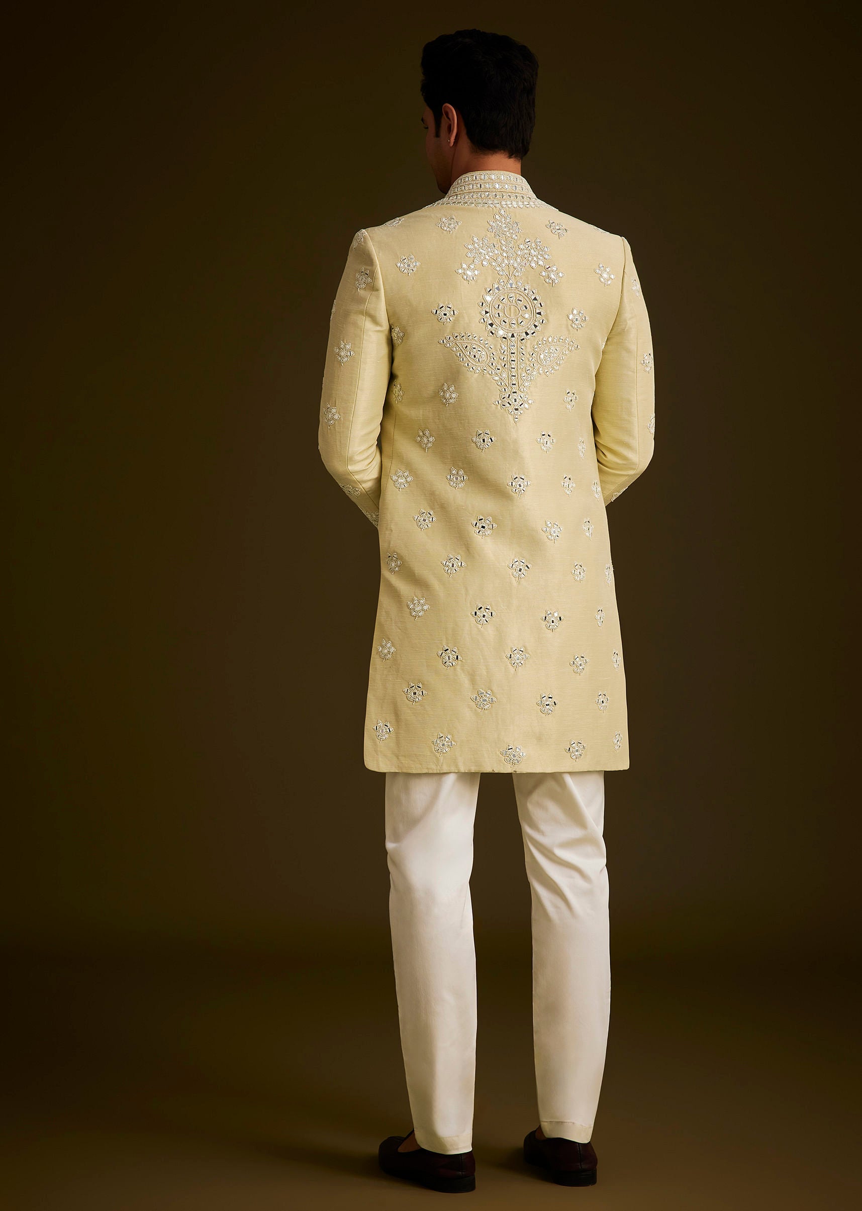yellow_hand_embroidered_sherwani_set-sg251143_3_b09332d2-f37d-487d-9f6b-3728295d05c0.jpg