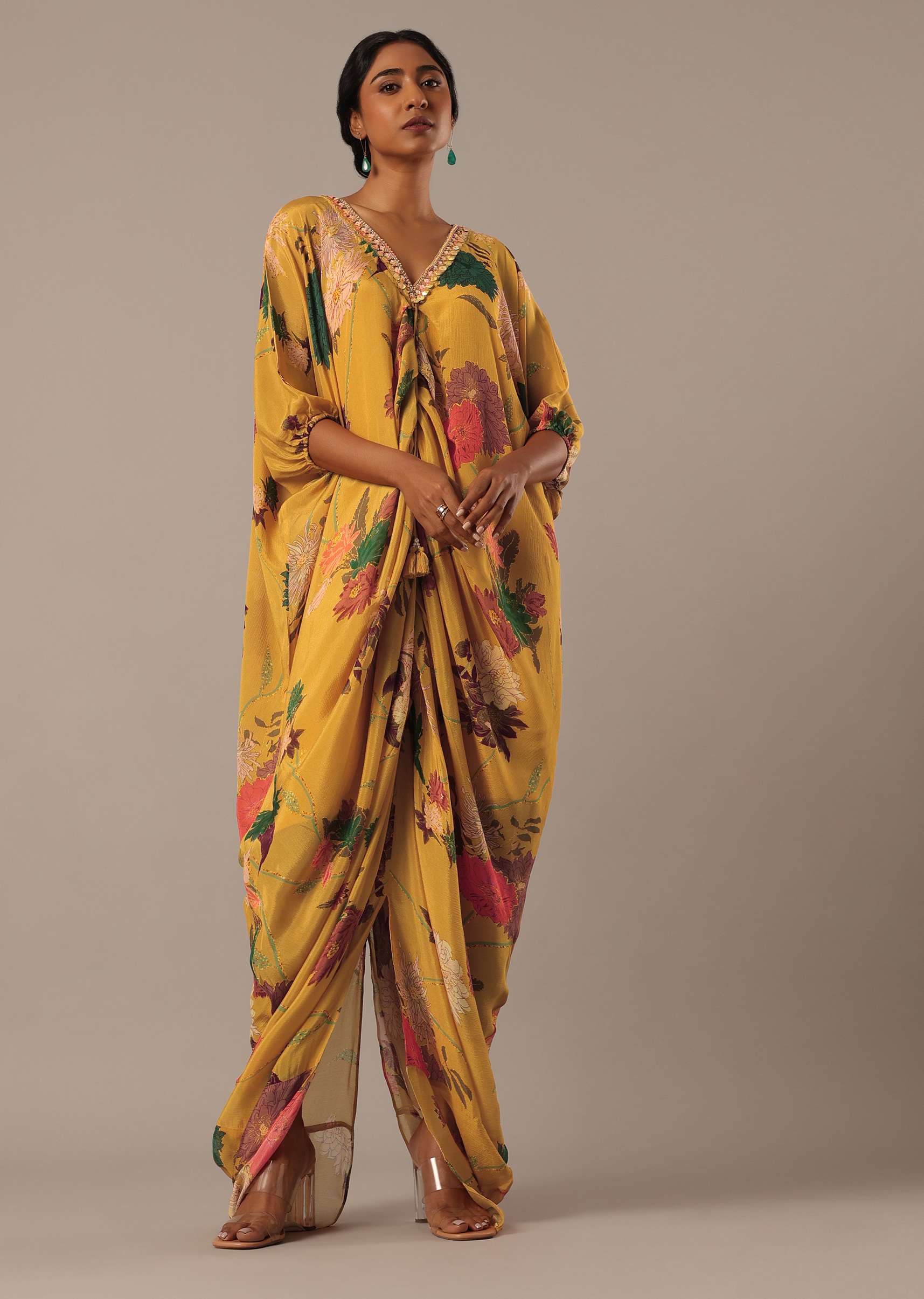 yellow_kaftan_style_kurta_set_with_floral_prints-sg196099_5_1ff70f1c-d22c-4fe5-bff9-838fedde4eee.jpg