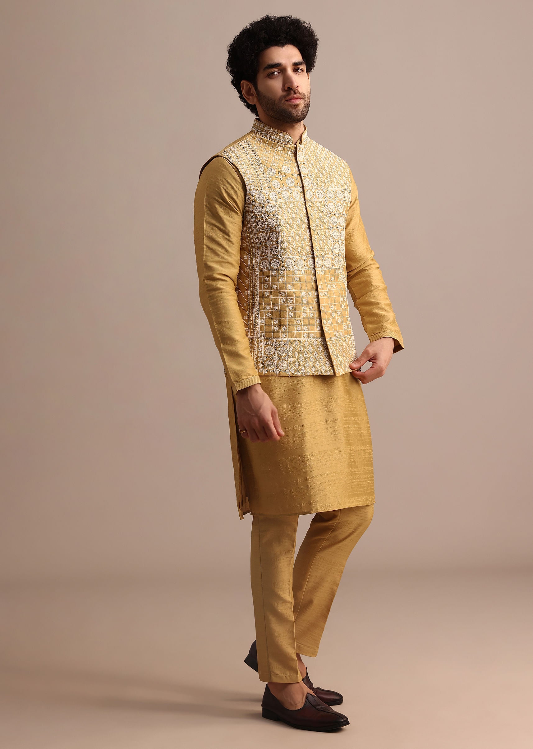 yellow_kurta_set_with_thread_and_mirror_embroidered_jacket-sg245209_8_df321284-2f26-4c6f-9beb-92a100d0a99b.jpg