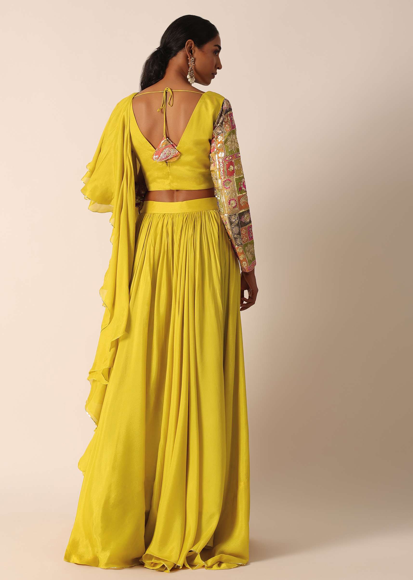 yellow_lehenga_set_with_sequence-sg195837_2_f5d110cd-dbd9-45c8-861e-2c734b21a800.jpg
