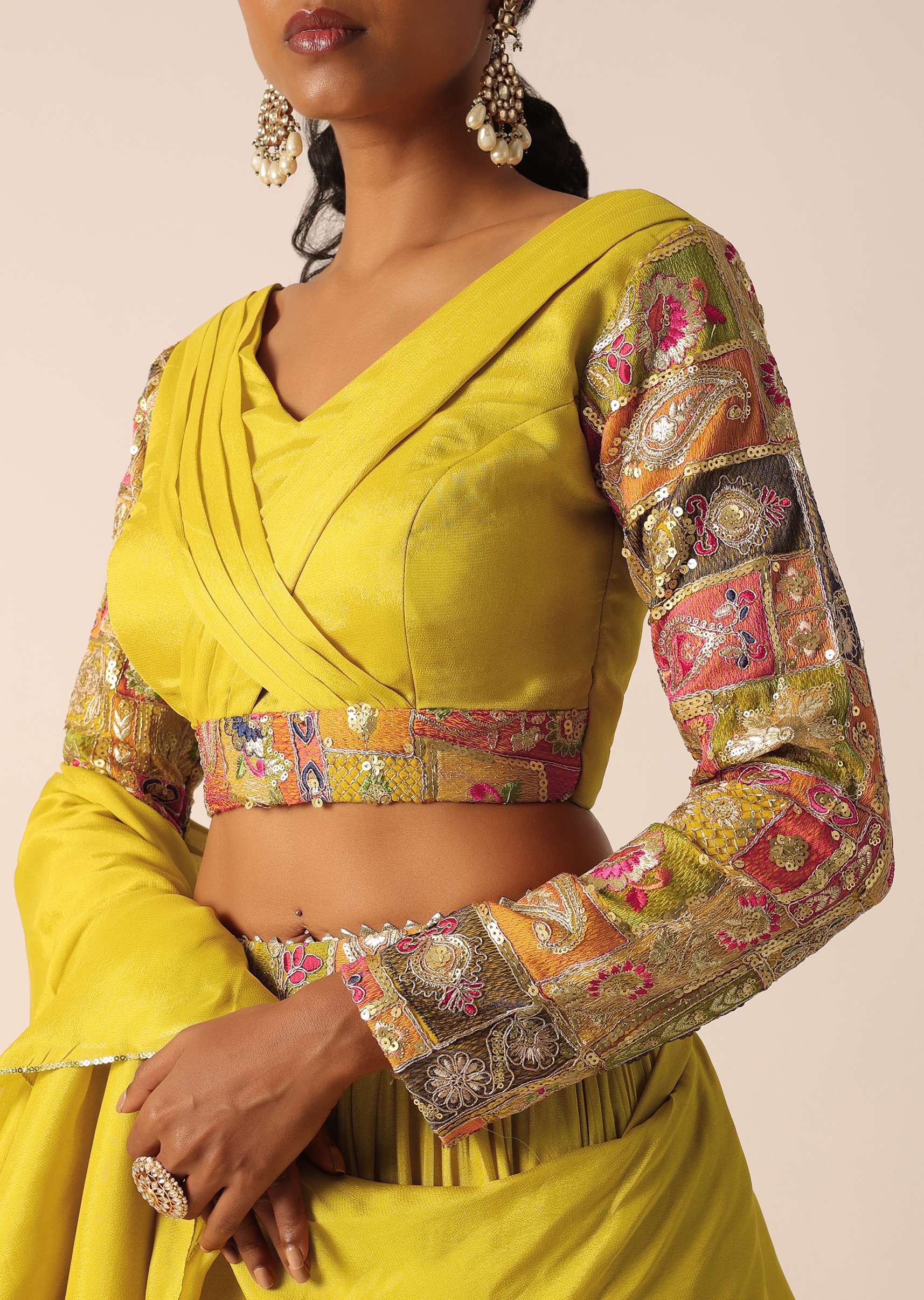 yellow_lehenga_set_with_sequence-sg195837_3_564213f1-a347-4dcb-8429-aaf1b388e14a.jpg