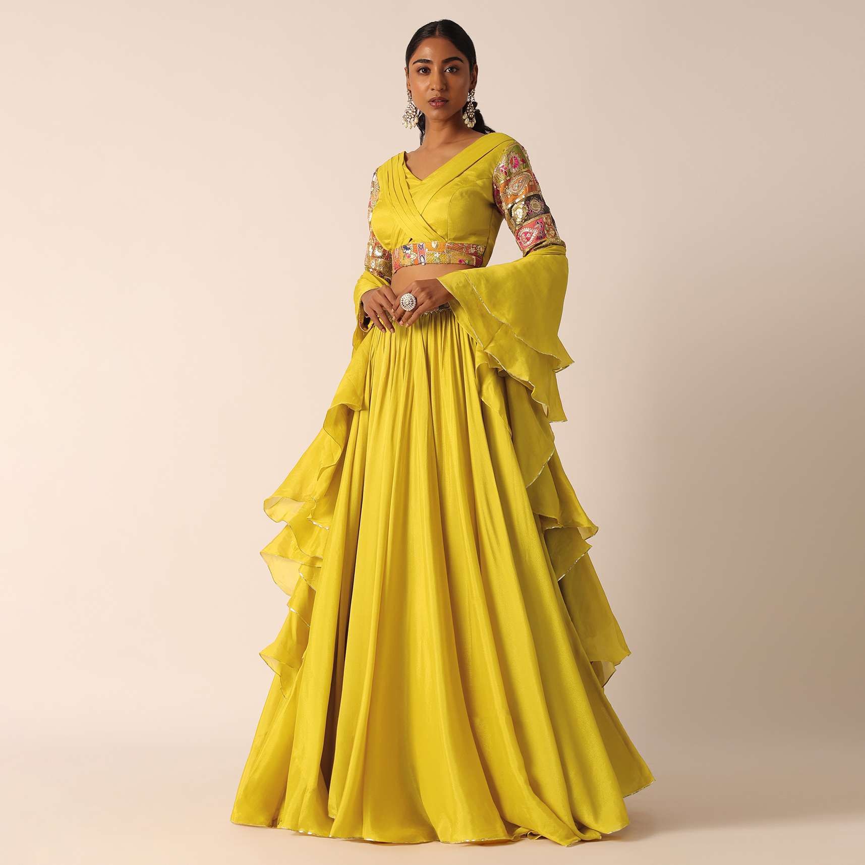 yellow_lehenga_set_with_sequence-sg195837_6_8b6eae08-43b2-4ffc-804e-7566a439f49a.jpg