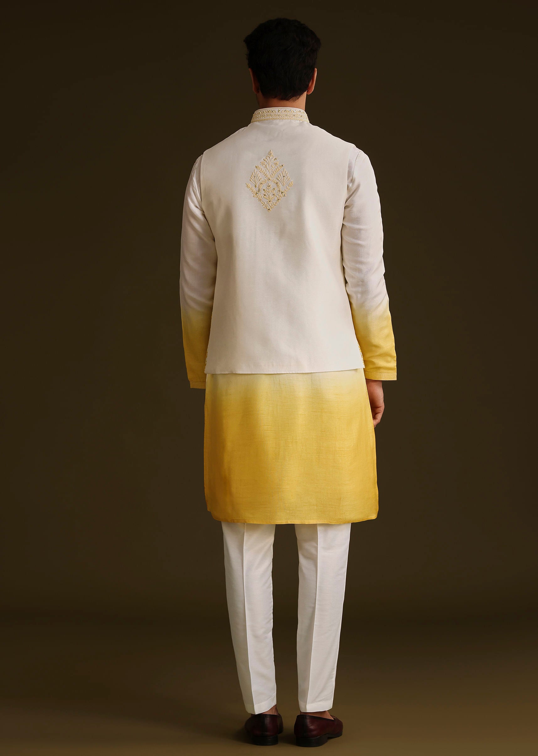 yellow_ombre_silk_kurta_set_with_dori_work_embroidered_jacke-sg245145_3_4aa8ea77-03ec-4cb3-898f-10b94546e704.jpg