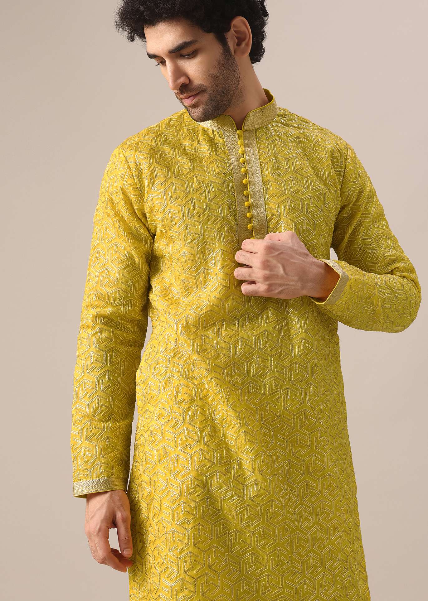 yellow_organza_embroidered_kurta_and_dola_silk_pant_set-sg172972_6_431cc936-0fa2-4d8d-aa3a-d8d1abdfa508.jpg