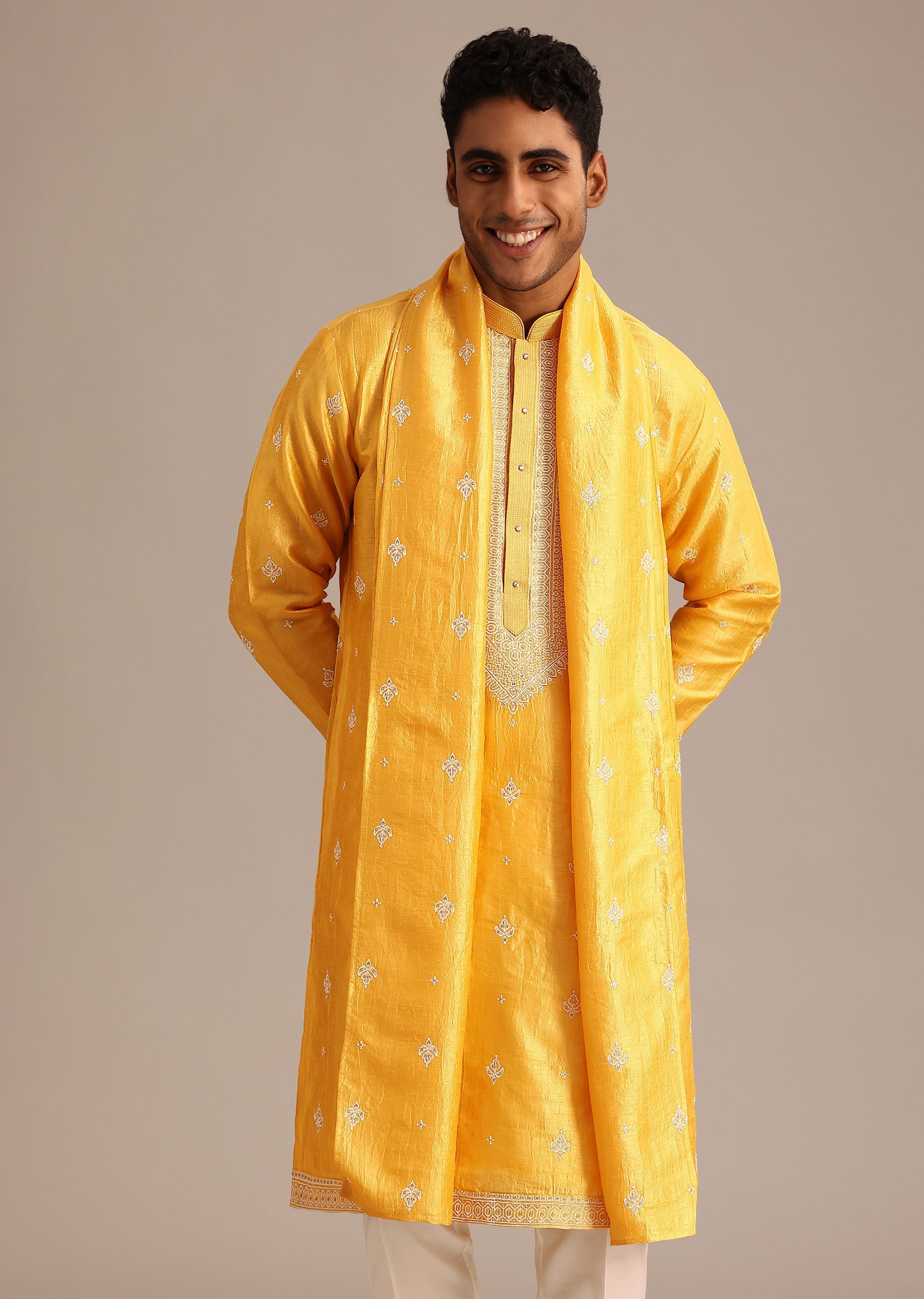 yellow_raw_silk_threadwork_kurta_set_with_dupatta-sg244969_3_15a9c92f-5c17-4d52-ada8-fa7c34729219.jpg