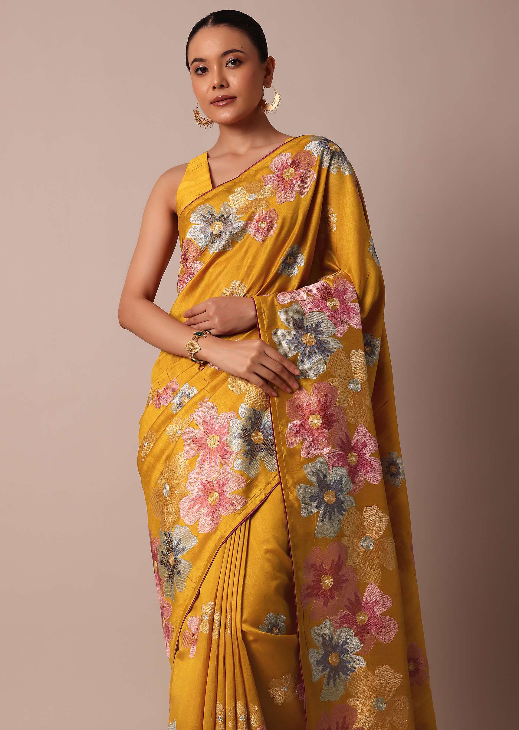 yellow_semi_tussar_silk_saree_with_resham_thread_artistry-sg214127_6_c3f8220a-d1c4-4a37-b6f9-3b98b68f6872.jpg