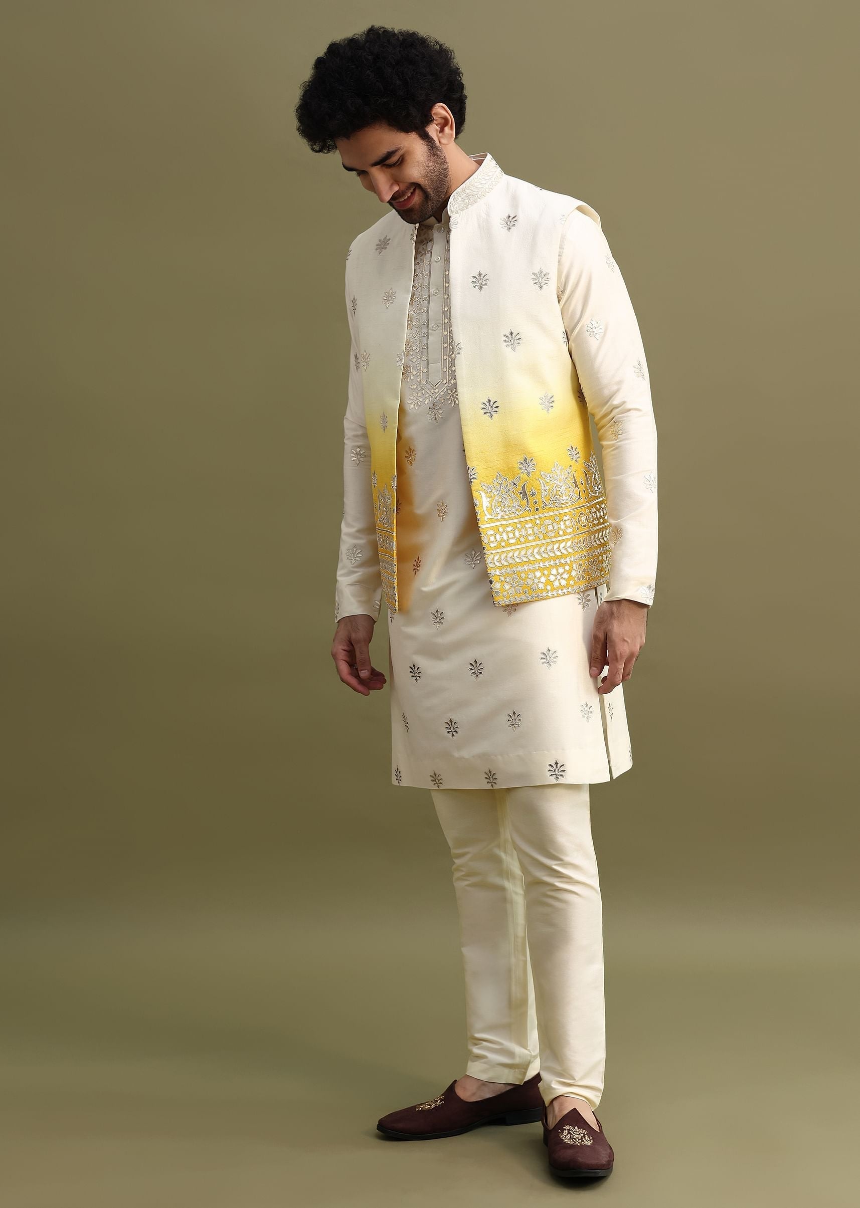 yellow_shaded_gold_foil_apllique_work_on_kurta_jacket_set-sg235610_7_c3d66090-704b-4969-a095-110fcdf547d5.jpg