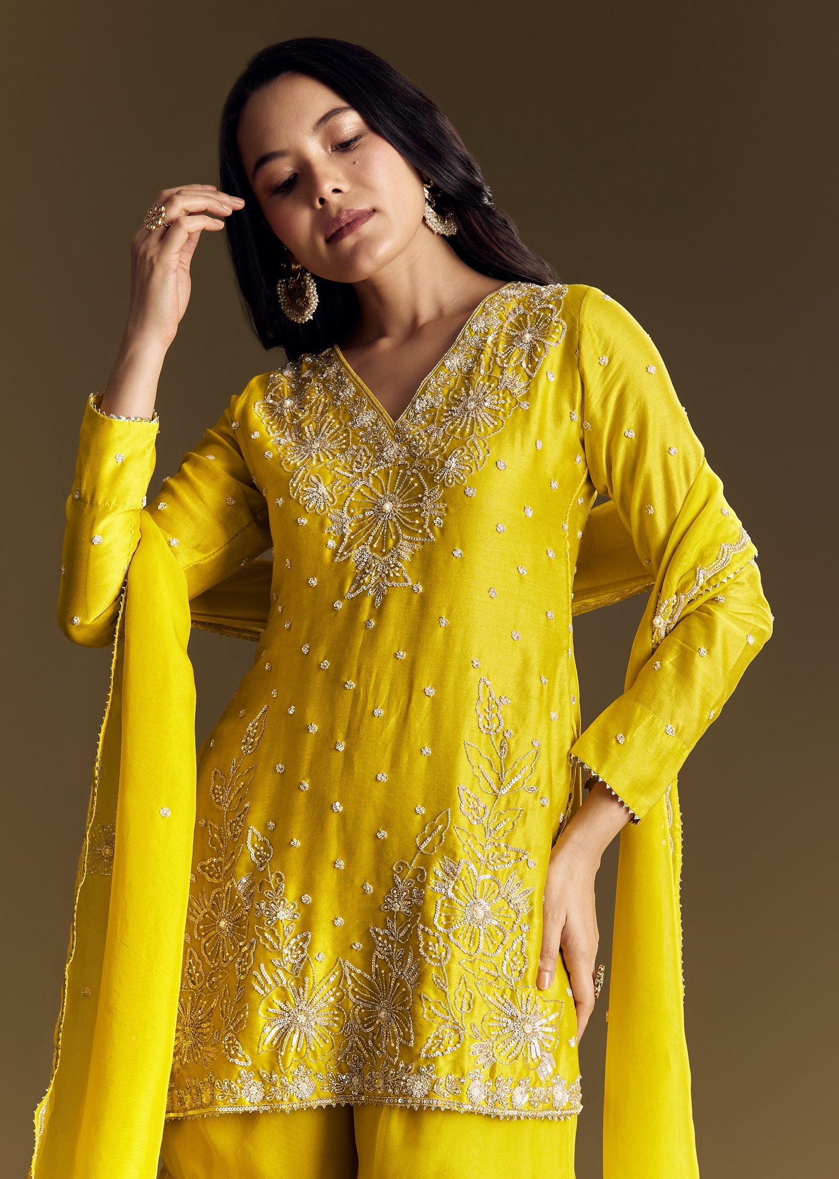 yellow_sharara_suit_with_cut_dana-sg320616-4_1_ef5ea5ee-d355-4229-9816-ee698a40f37d.jpg