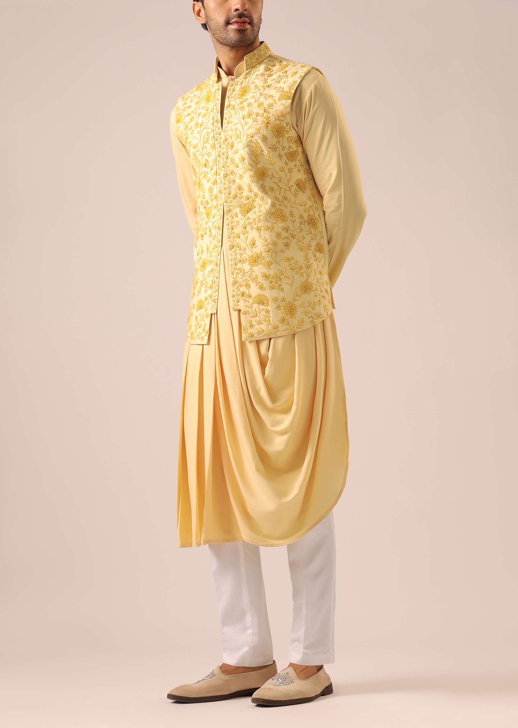 yellow_silk_jacket-sg178502_6_8ee7a23a-ded5-4453-85da-910877aae1d3.jpg