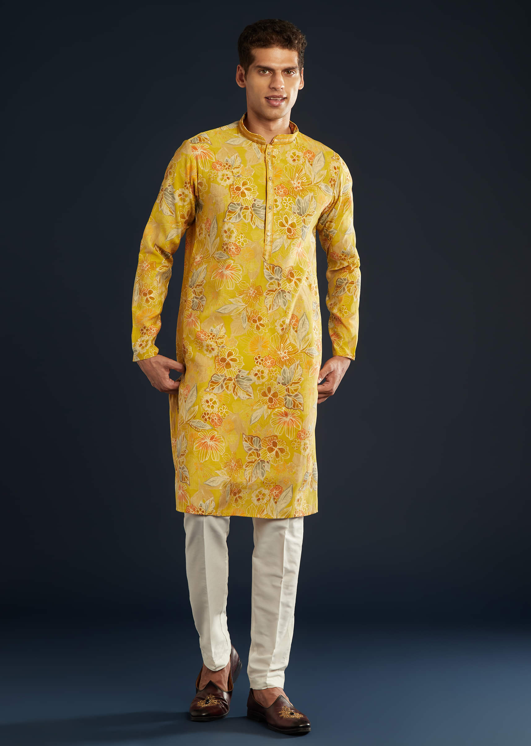 yellow_silk_kurta_set_with_floral_print_all-sg345571-1-nosto_4.jpg