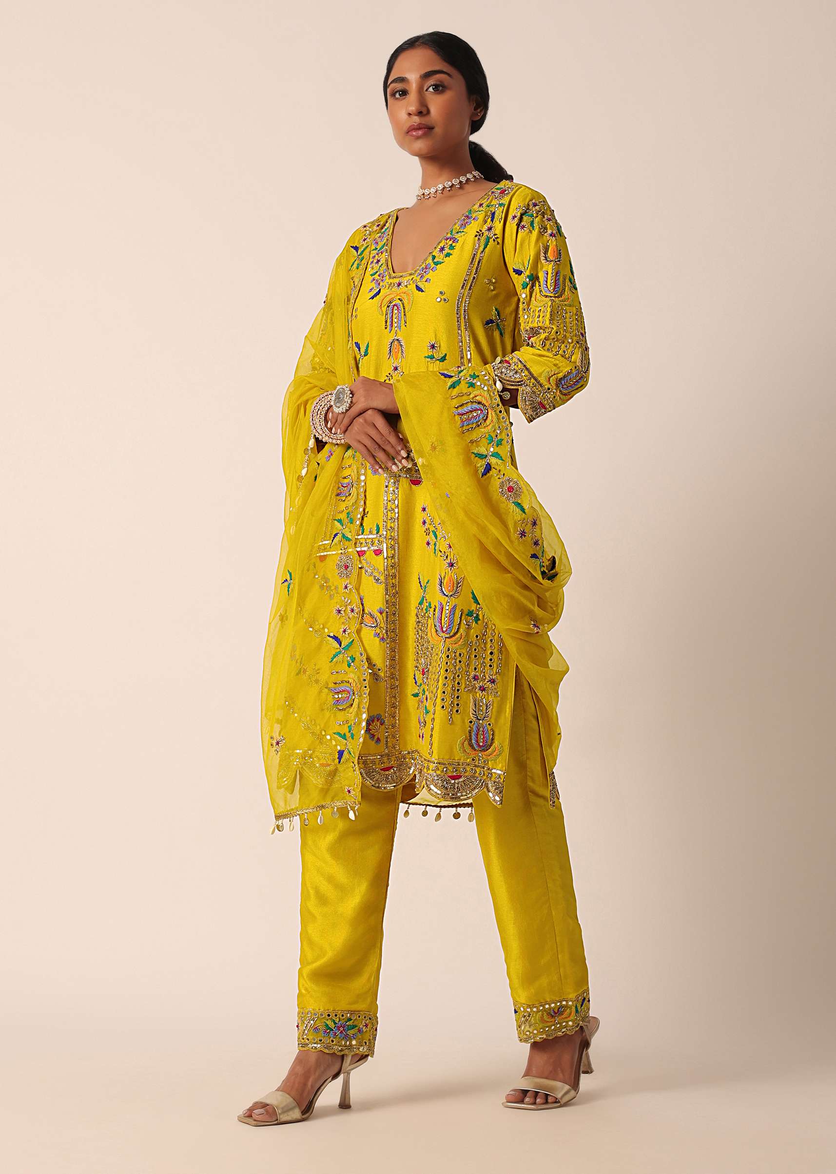 yellow_silk_kurta_set_with_shell_hangings-sg183475_8_dea3a526-262c-44d5-85cf-e16f7eeebabc.jpg