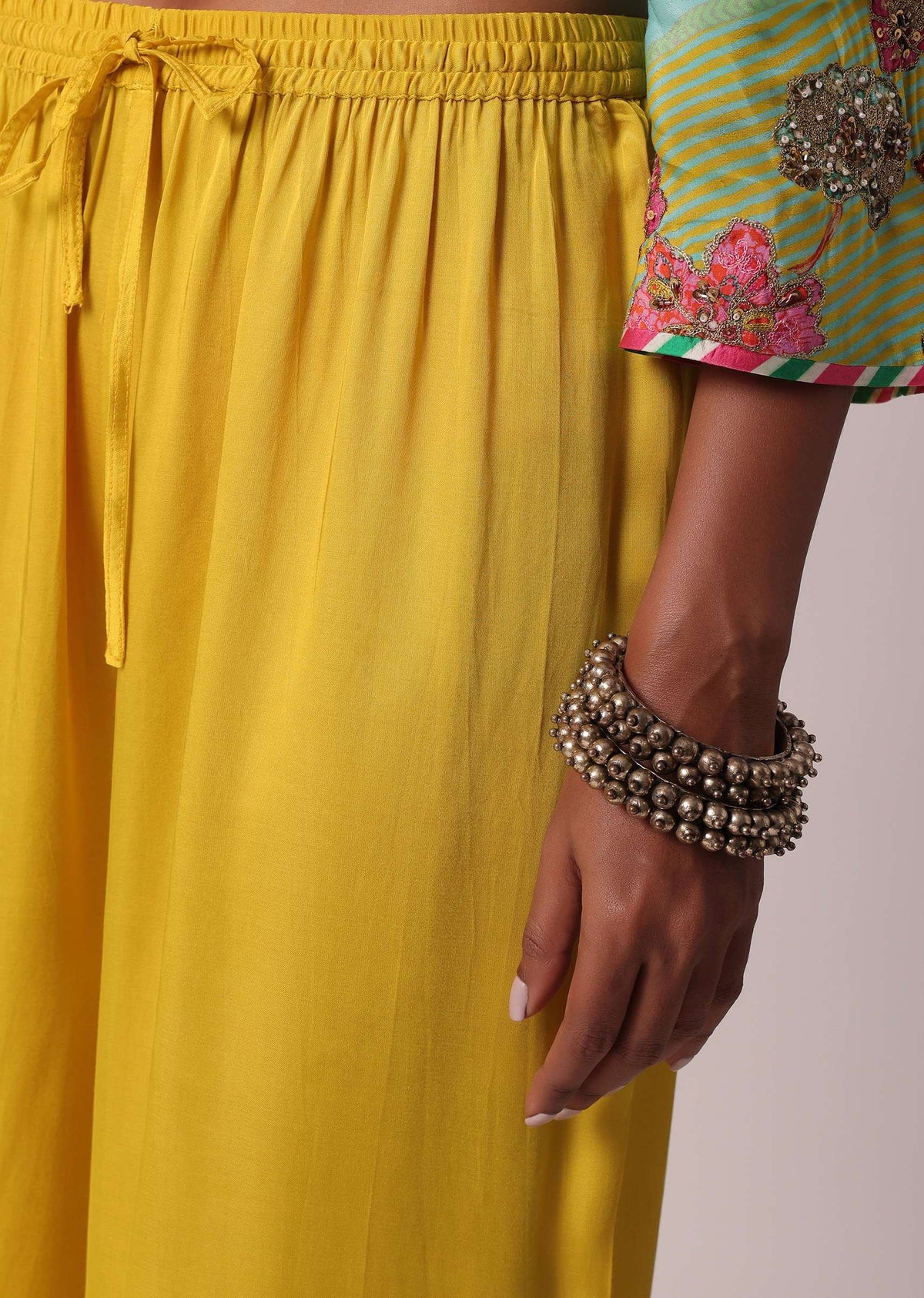 yellow_silk_palazzo_set_with_printed_kurta_-sg203463_3_a4df32cf-4599-4efb-a21a-d2565352f2a8.jpg