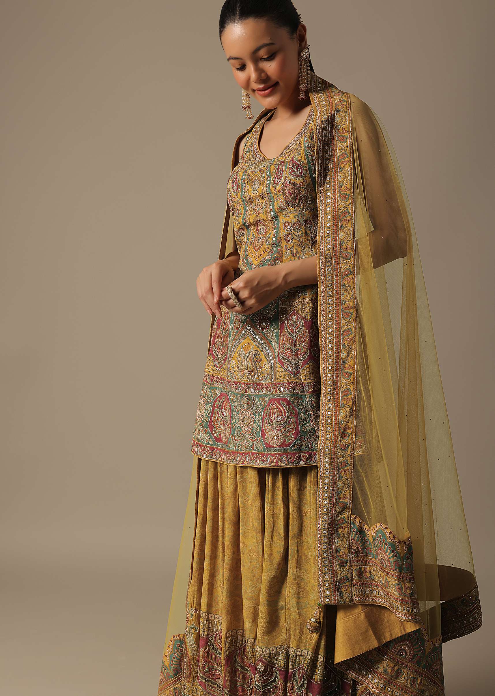 yellow_silk_palazzo_set_with_sequin-sg175694_4_16bb7ed5-e99f-4241-bbba-c0a2d2eed02d.jpg