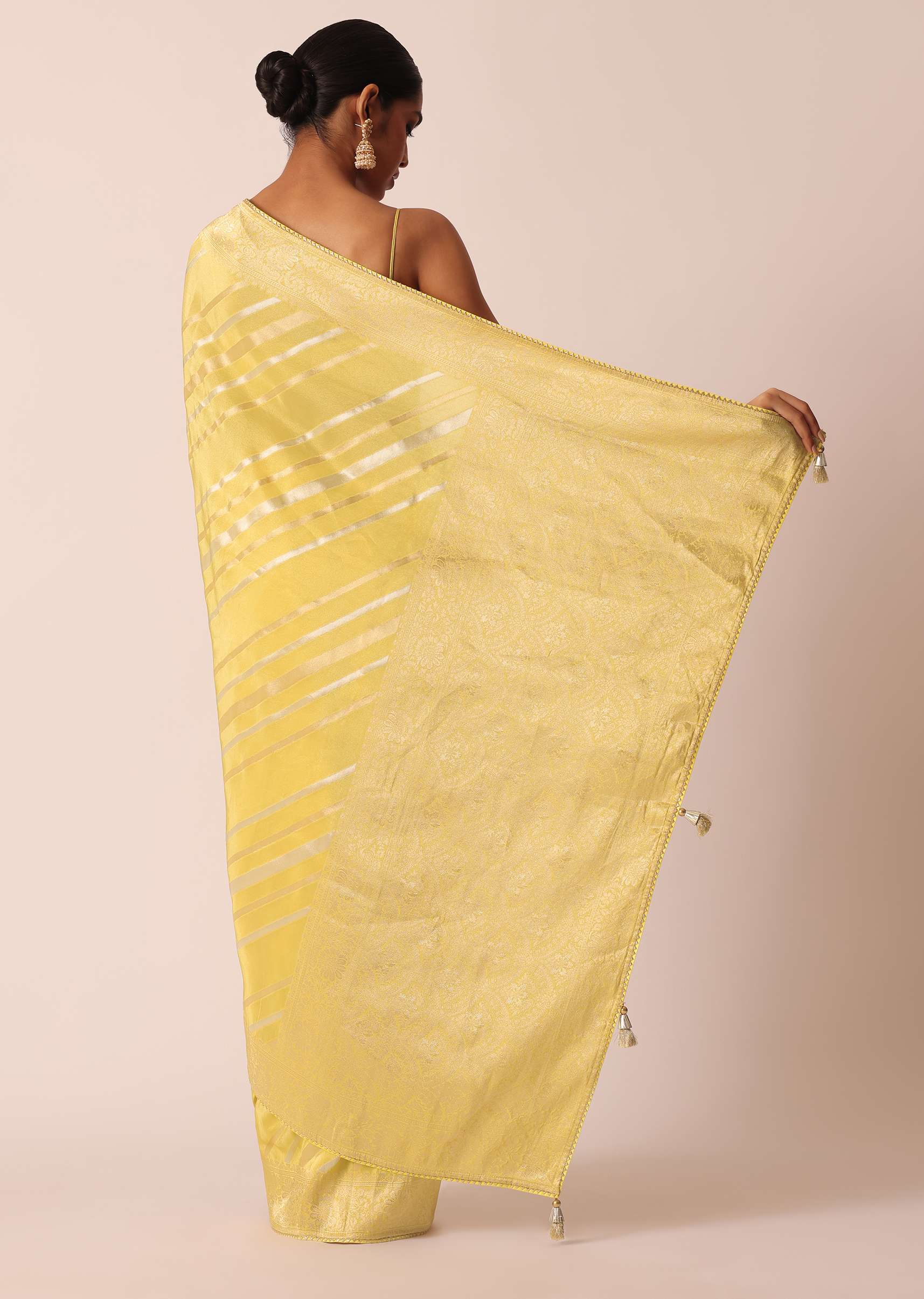 yellow_striped_tissue_silk_saree-sg178772_5_3eaedc21-93cd-4a15-a5ba-821689261e5d.jpg