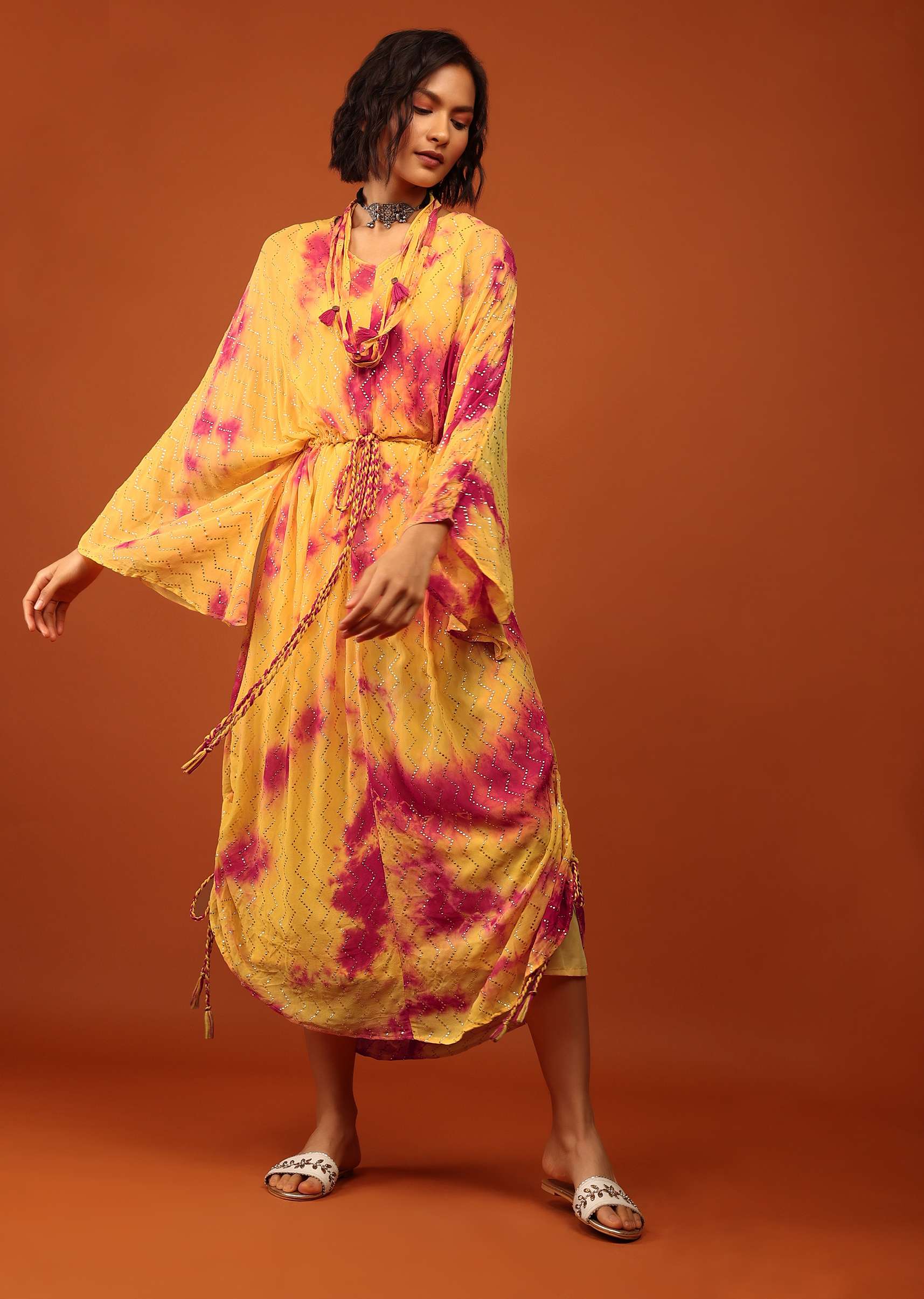 yellow_tie-dye_kaftan_set_in_v_neckline_with_a_tie-up_tassel-sg109331_2_4e9be894-c01b-4db4-8650-0783a6345fad.jpg