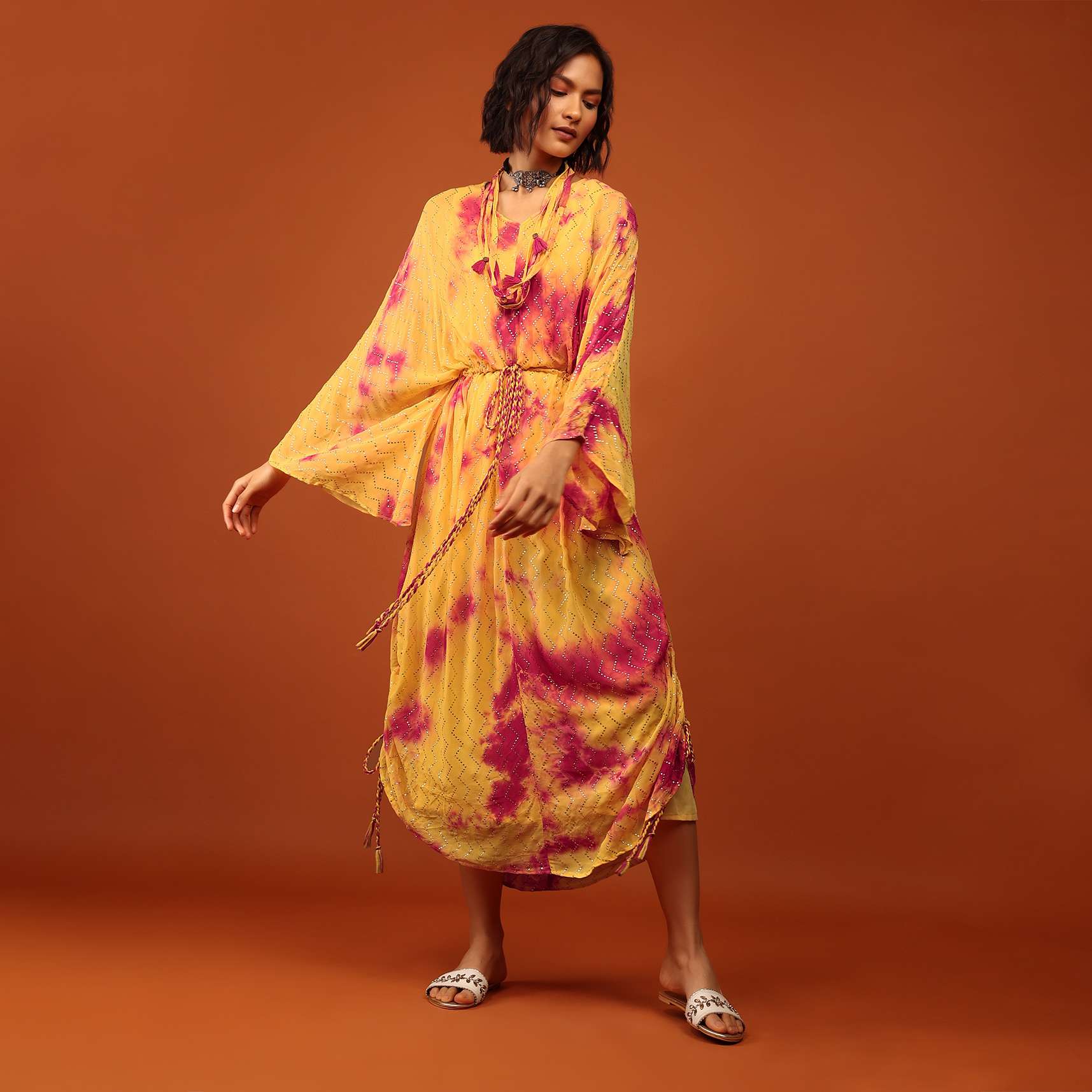 yellow_tie-dye_kaftan_set_in_v_neckline_with_a_tie-up_tassel-sg109331_3_578f79fc-a371-4e8d-a905-173880f100d8.jpg