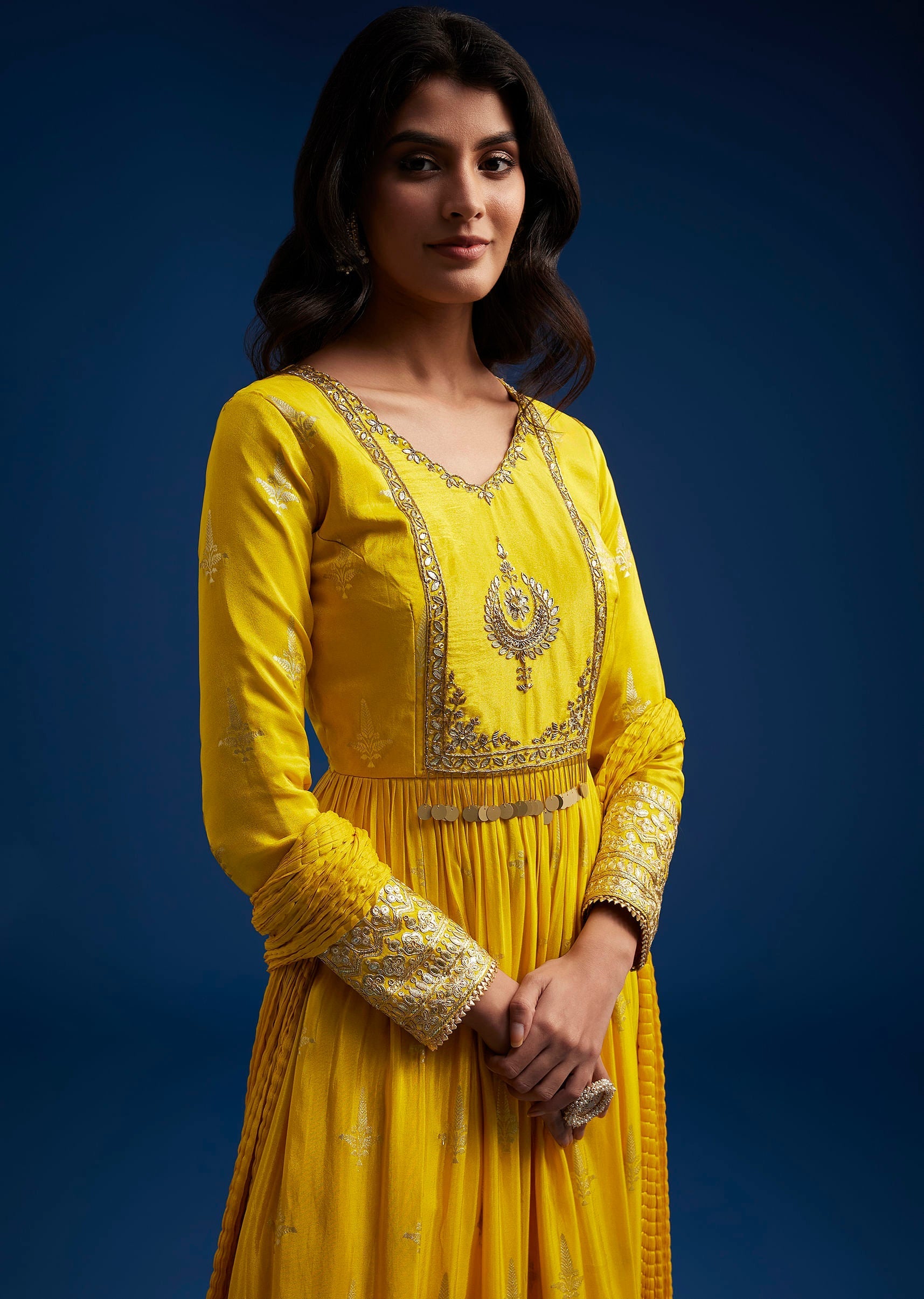 yellow_tissue_anarkali_set_with_gotta_work-sg295728_7_dde960c6-abb0-41a5-9655-59346afc00c1.jpg