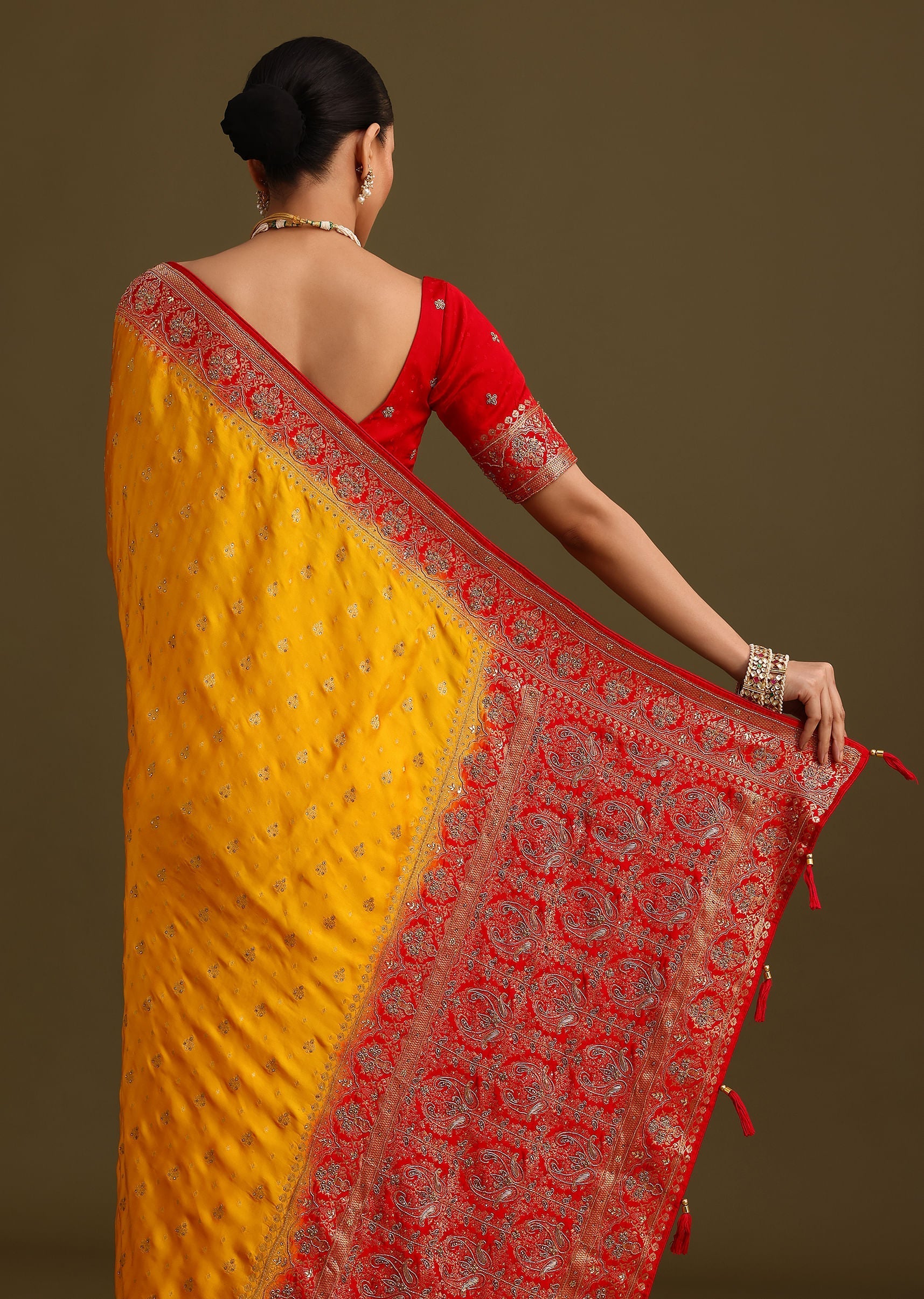yellow_zardosi_embroidered_saree_with_contrast_pallu_border-sg247116_9_15674797-a9ef-4344-a98c-8463f4e53a35.jpg